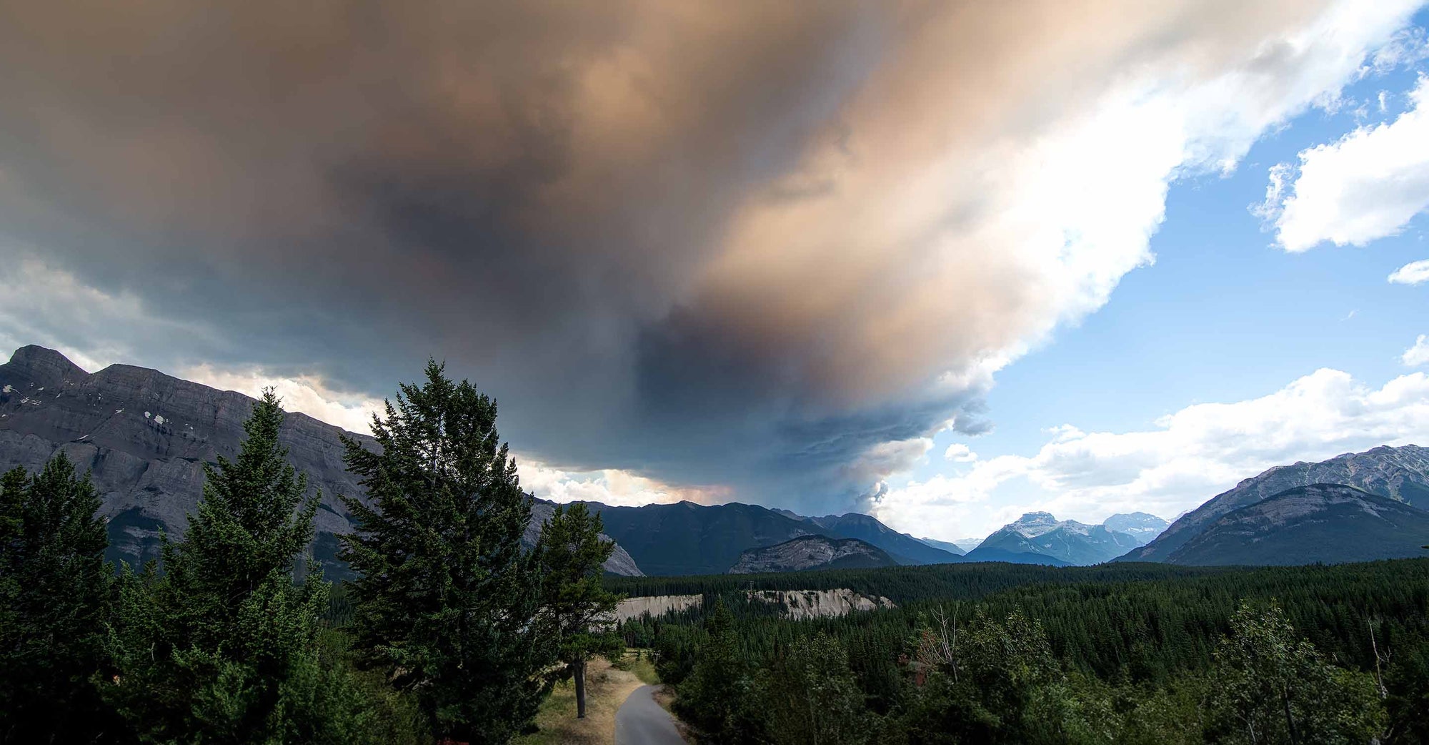Wildfire Map Spotlight: Northwest Canada Wildfires